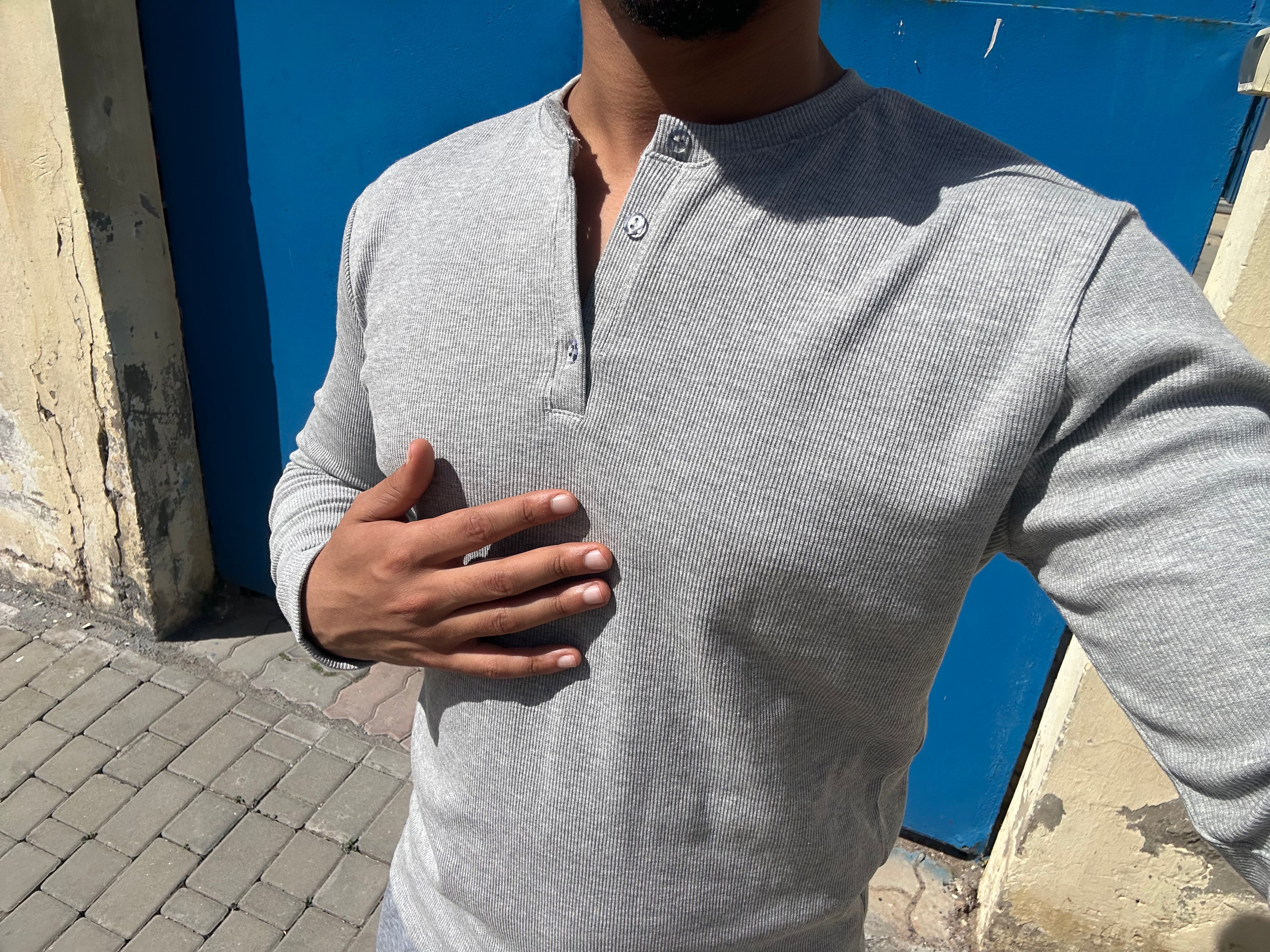 Long sleeves Henley shirt